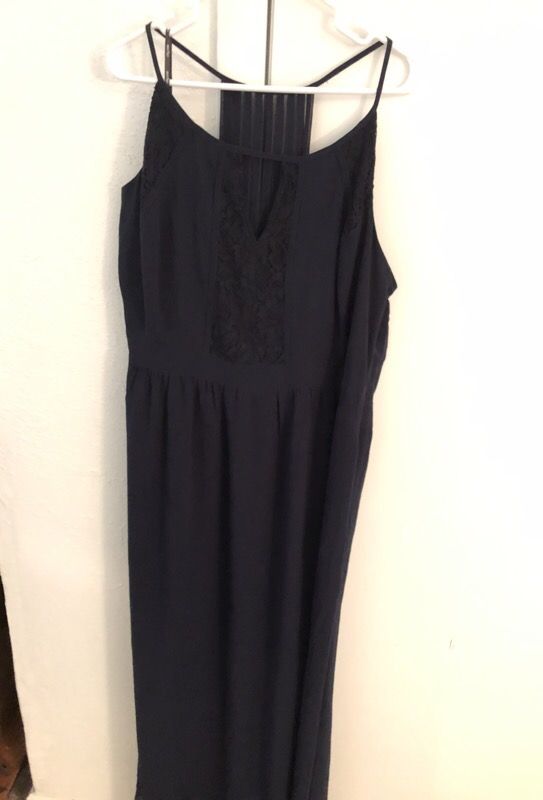 Navy Formal Dress NEW W/ Tags - 2X Sheer to knee