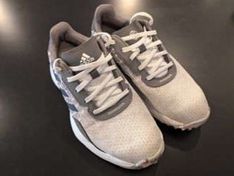 Youth Adidas golf shoe size 4