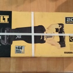 DeWalt Reciprocating Saw