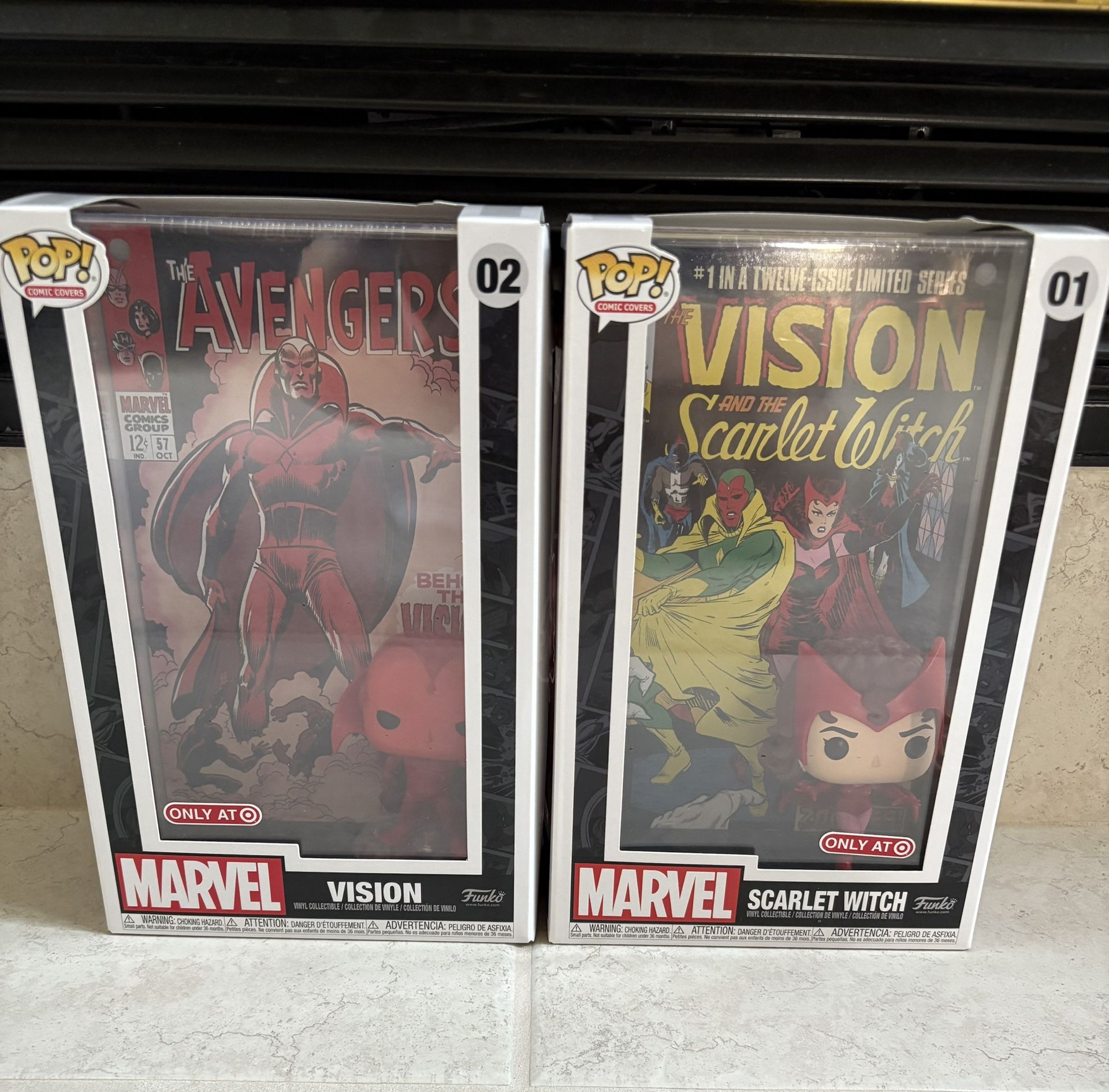 Funko POP Marvel Scarlet Witch and Vision Comic Covers