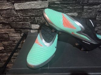 Nike Phantom GX Soccer Cleats