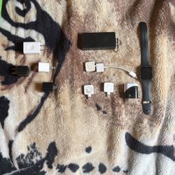 Apple Watch , Apple Apapter , Square 