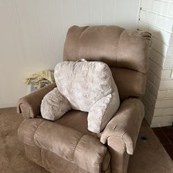Easy Chair 