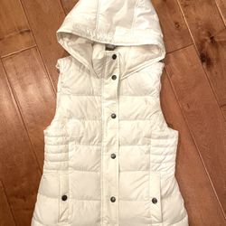Abercrombie & Fitch White Hooded Puffer Vest Size S