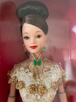 Golden QI-PAO Barbie