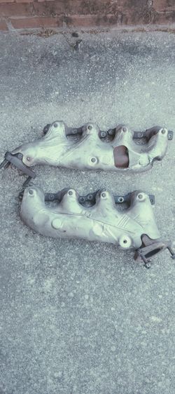 2009 Yukon Denali 6.2 exhaust manifolds