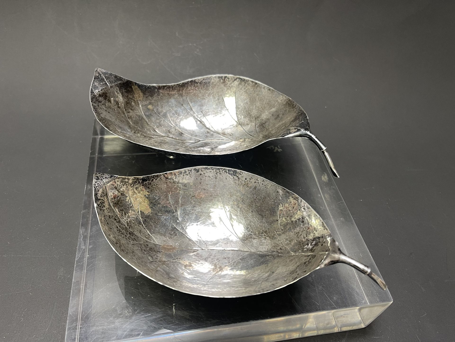 Two Vintage Sterling Silver Customized Leaf Shape Dish/Tray(Test Silver,171.7g)
