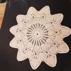 Pineapple crochet handmade doily 21 inch diame