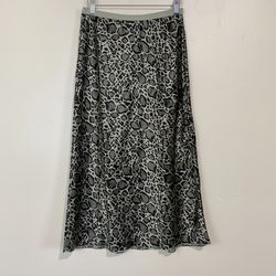 Hashttag in Trend Women’s Tea Length Leopard Print Skirt Black & Grey Size Med