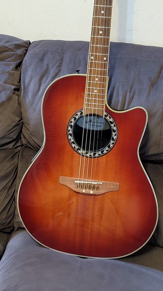 OVATION APPLAUSE ACOUSTIC ELECTRIC GUITAR MODEL AE28 IN CHERRY BURST COLOR. READ DESCRIPTION PLEASE.