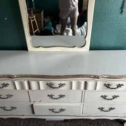 Vintage dresser and bedside table 