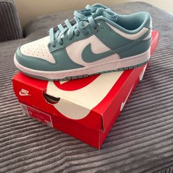 Nike Dunk Low M9