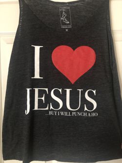 Anjelah Johnson (comedian) t-shirt -NEW