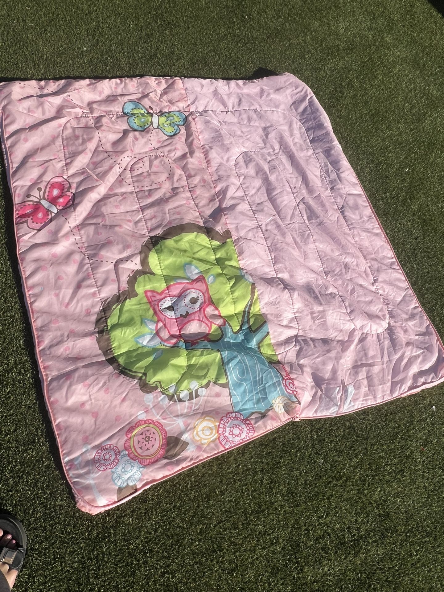 Little Girls Sleeping Bag 