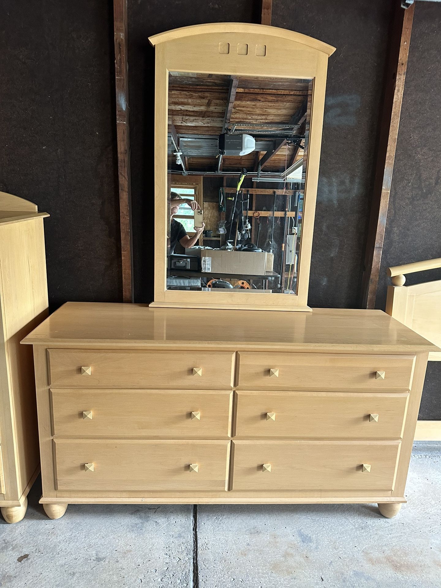 Ethan Allen 6 Drawer Dresser With Mirror