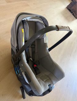Free baby car seat