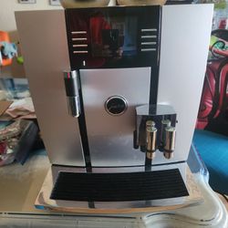 Cafe Jura Giga 5 Coffee Machine