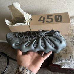 Yeezy 450 