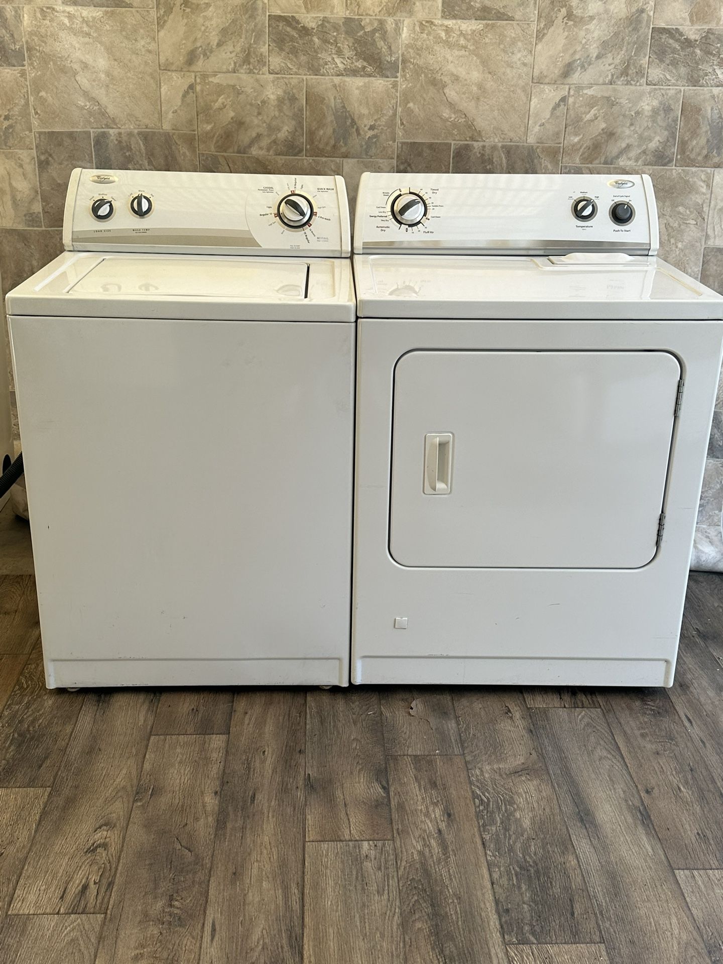 Whirpool Set Gas Laundry
