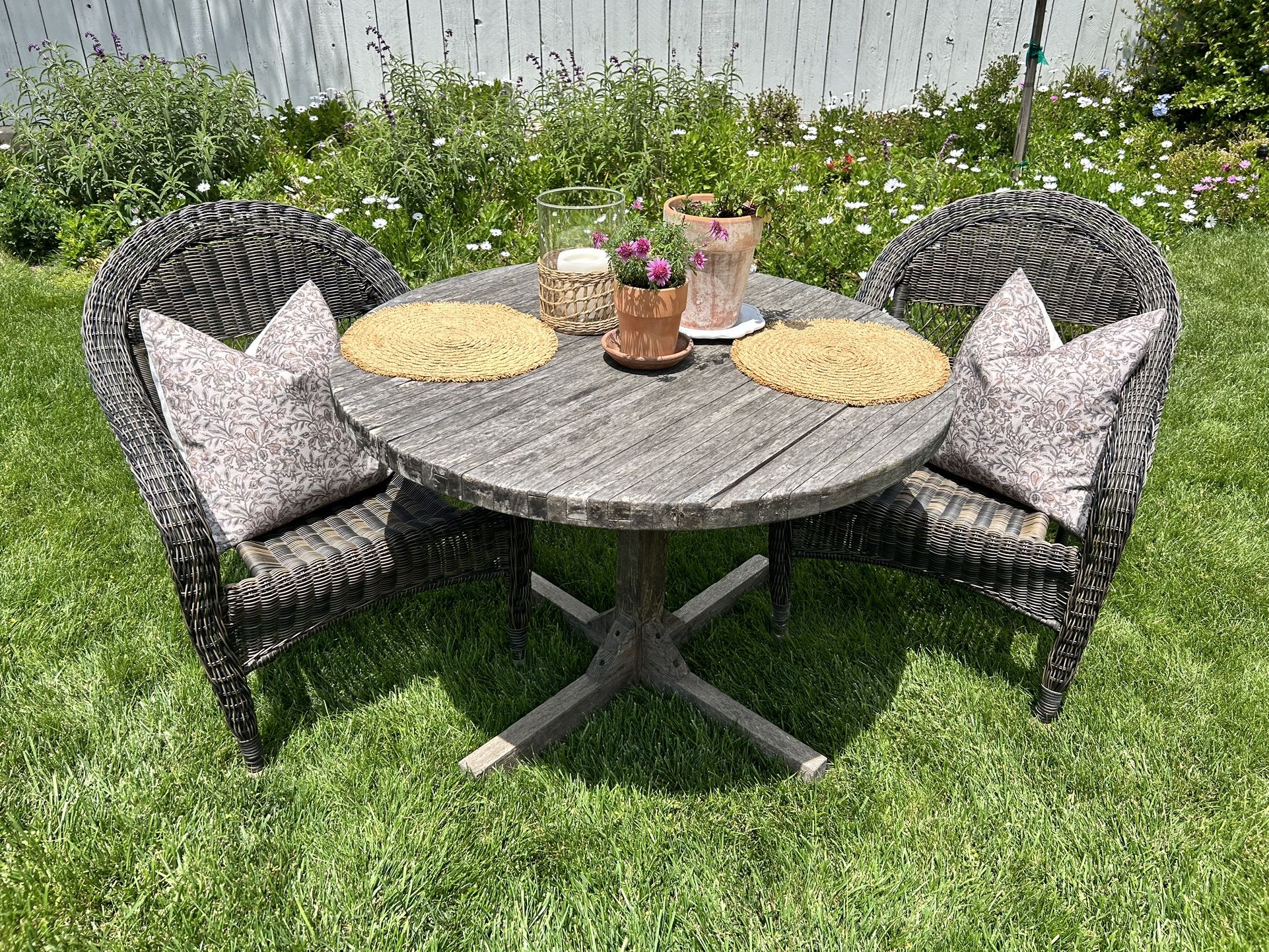 Vintage Outdoor Table & Chairs Set