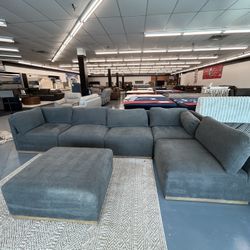 Modular Sectional With Otoman