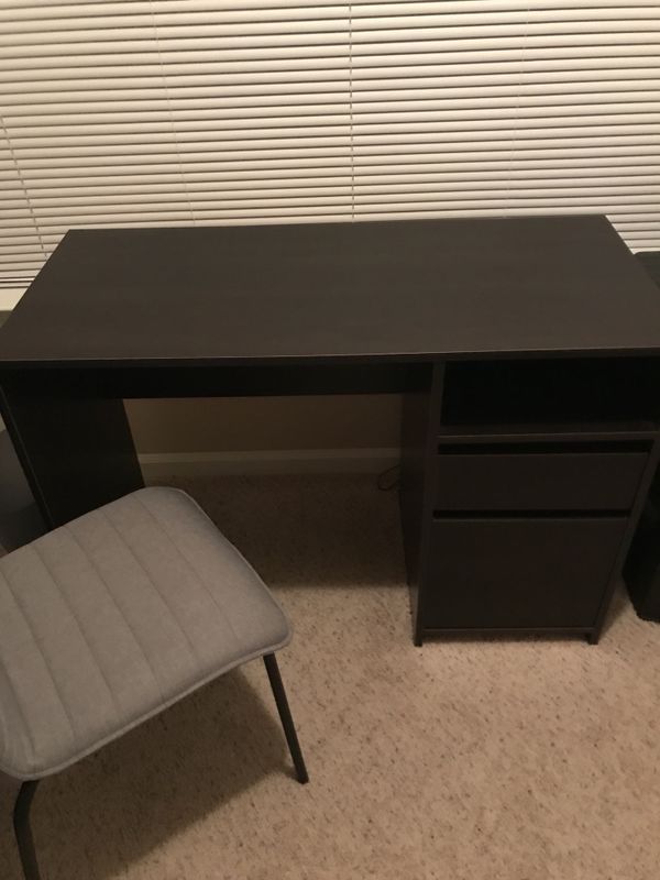 Dark Cherry Wood Desk For In Knightdale Nc Offerup