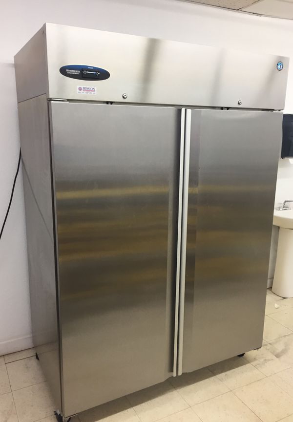 Quinton recommends best of Refrigerator with shaved ice feature ice Refrigerator with feature shaved