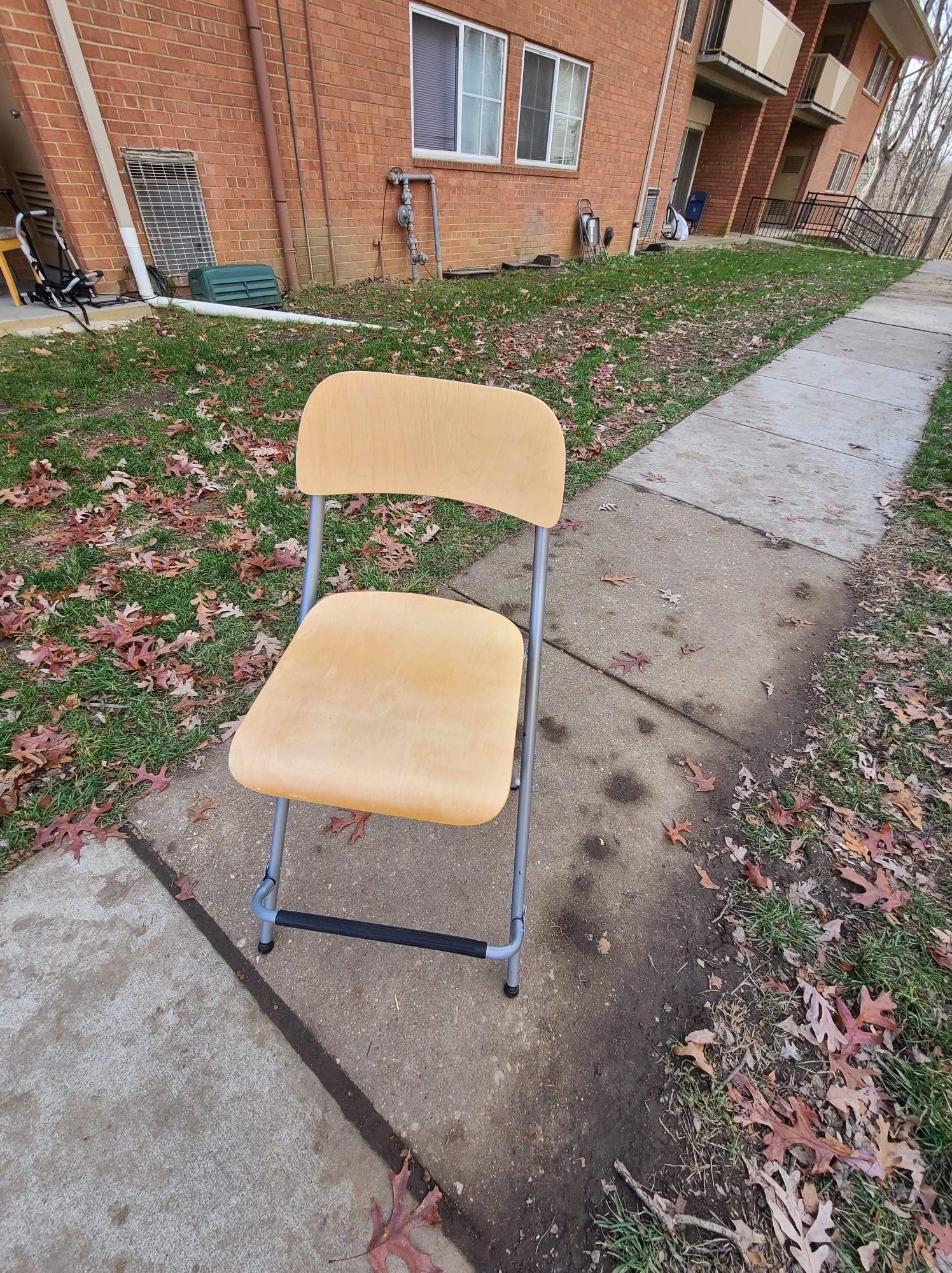 2 Chairs