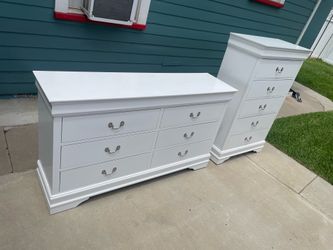 Dresser set