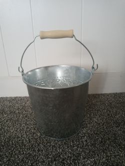 Silver Bucket $5