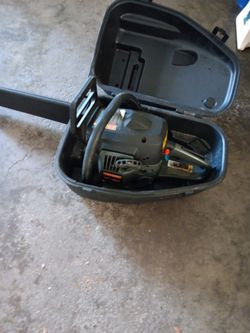 Chainsaw Craftsman 18" 40cc & Hard Case Runs