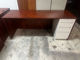 OFFICE/HOME DESK COMPUTER DESK