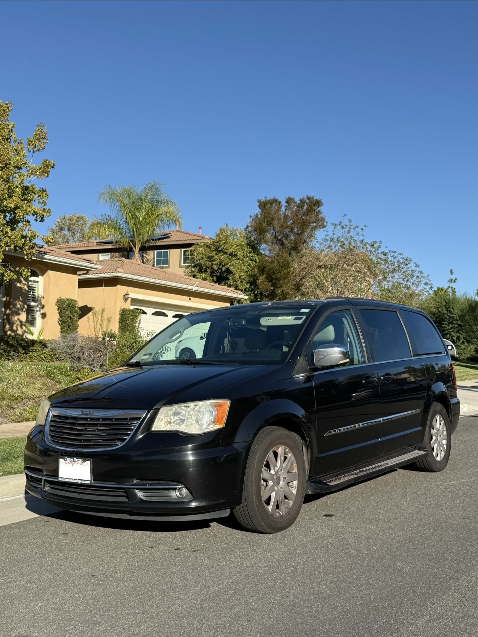 2011 Chrysler Town & Country