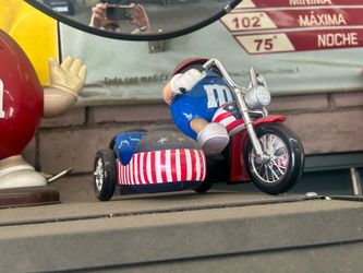 Vintage m&m toys