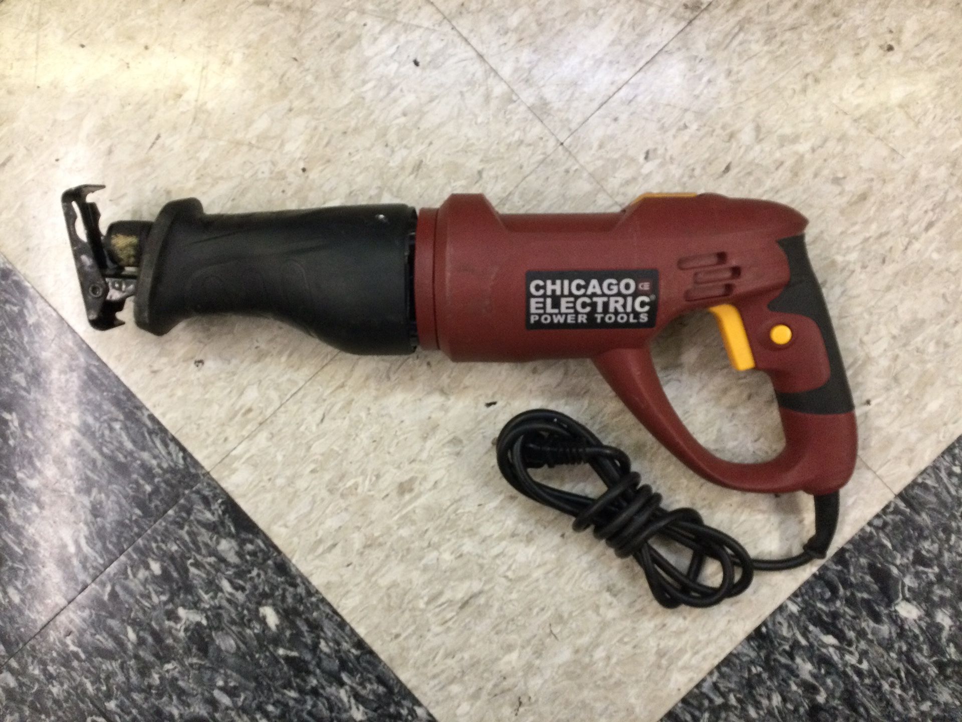 RECIPROCATING SAW SAWZALL 180 Degree Rotating Handle Quick Blade Change