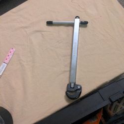 Basin Wrench