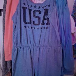 Big Bag Of Plus Size Womans 2x Clothes 