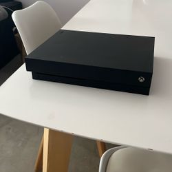 Xbox One X