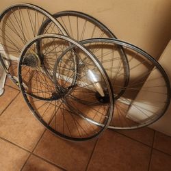 700c Mavic and Weimann Roadbike Wheels "Missing Skewers" Buy or Trade