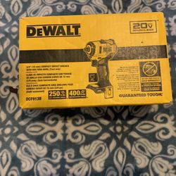 Dewalt 3/8 Impact Wrench 