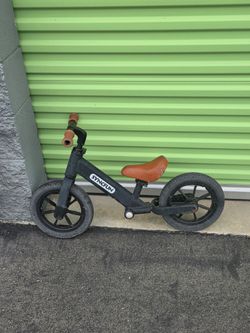 SYNCFUN 12" Toddler Balance Bike - Adjustable seat