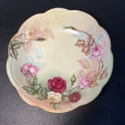 AK France Limoges Antique 1900s Hand Painted Roses Berry Bowl Pastel Yellow 5.5"