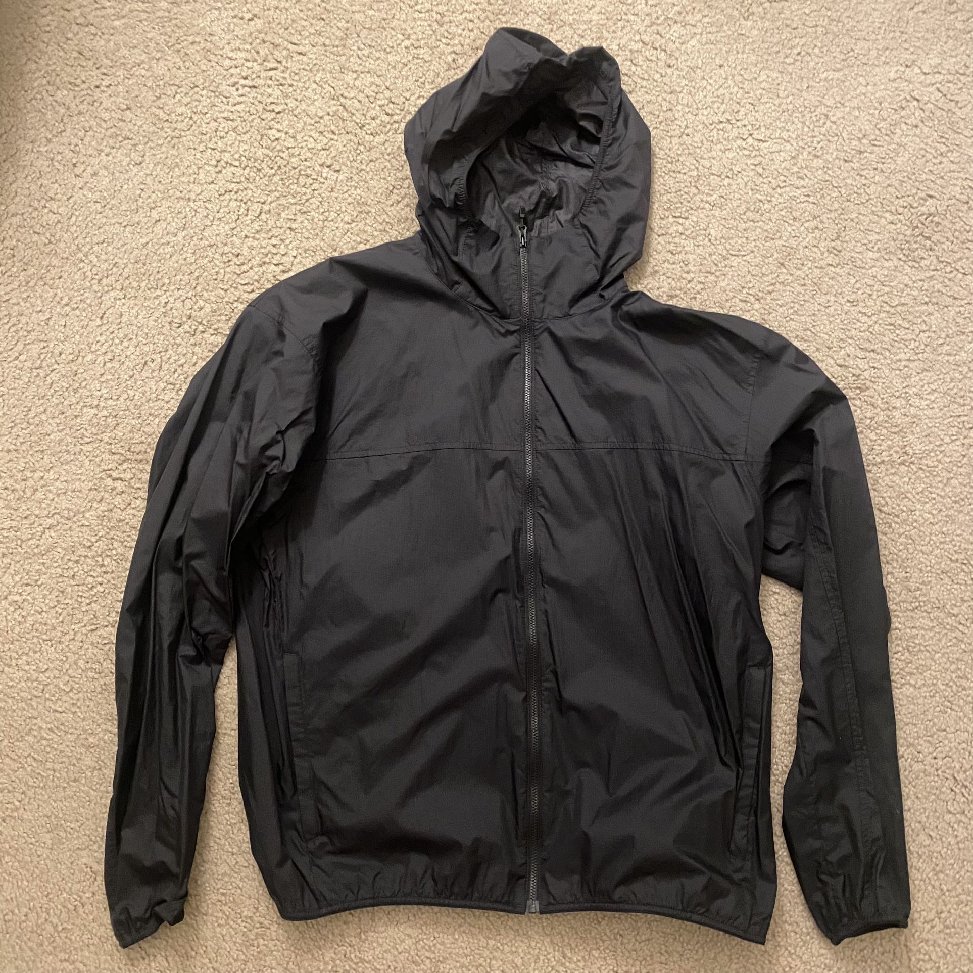 Uniqlo Pocketable Rain Jacket