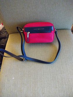 Tommy Hilfiger Mini Shoulder Bag Brand New