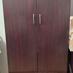 2 Door Wood Wardrobe with 2 Drawers for Storage