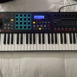 AKAI MPK-249 Midi-controller/keyboard