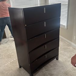 5 Door Dresser