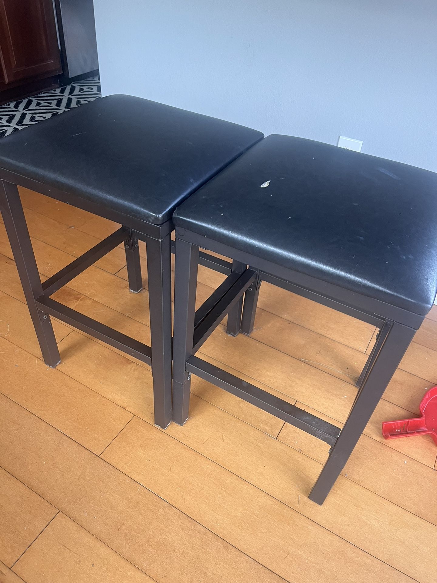 Bar Stools 