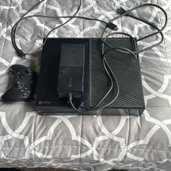 Microsoft Xbox One Console & Controller 1TB - Black