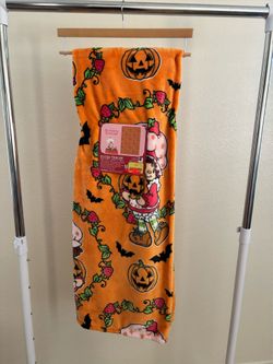 Strawberry shortcake Halloween blanket